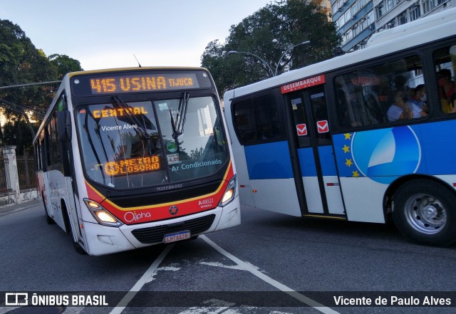 Auto Viação Alpha A48022 na cidade de Rio de Janeiro, Rio de Janeiro, Brasil, por Vicente de Paulo Alves. ID da foto: 9215489.