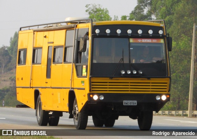 Motorhomes 00 na cidade de Carmópolis de Minas, Minas Gerais, Brasil, por Rodrigo  Aparecido. Número da foto: #9213751.