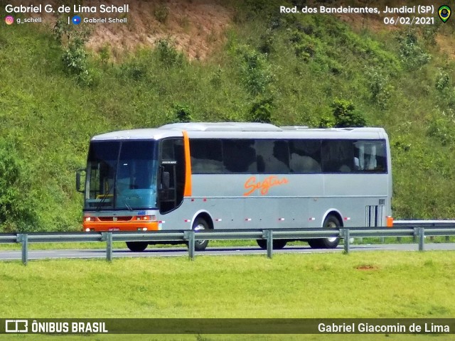 Seg Tur Locadora 4400 na cidade de Jundiaí, São Paulo, Brasil, por Gabriel Giacomin de Lima. ID da foto: 9218007.