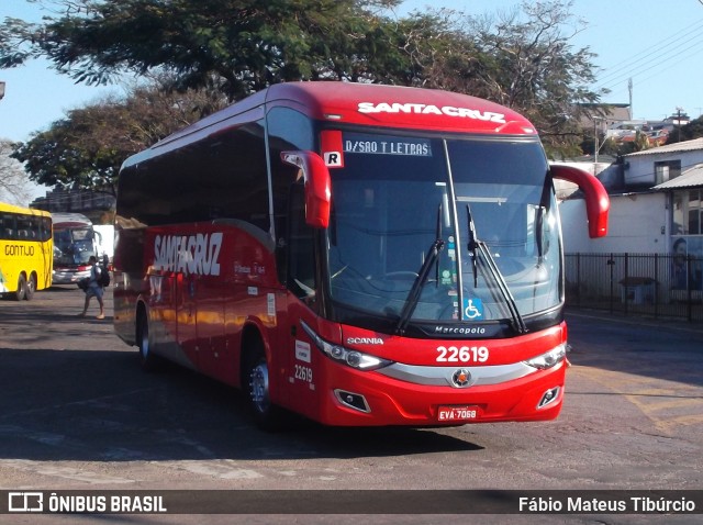 Viação Santa Cruz 22619 na cidade de Três Corações, Minas Gerais, Brasil, por Fábio Mateus Tibúrcio. ID da foto: 9217118.