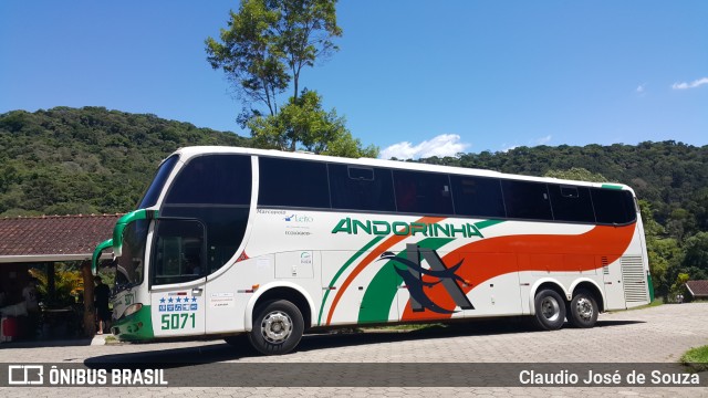 Empresa de Transportes Andorinha 5071 na cidade de Sapucaí-Mirim, Minas Gerais, Brasil, por Claudio José de Souza. ID da foto: 9219501.