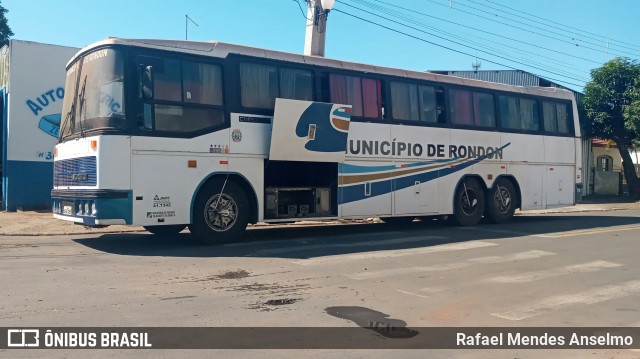 Prefeitura Municipal de Rondon  na cidade de Rondon, Paraná, Brasil, por Rafael Mendes Anselmo. Número da foto: #9139508.