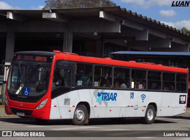 Sharp Transportes 108 na cidade de Araucária, Paraná, Brasil, por Luan Vieira. Número da foto: #9138435.