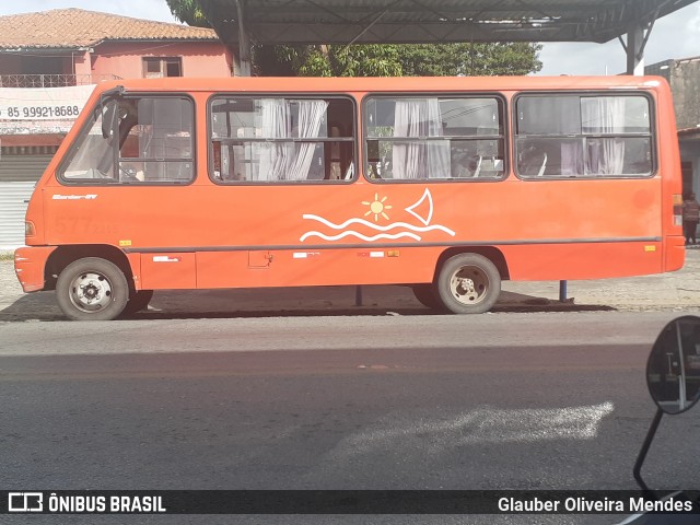 Ônibus Particulares 215 na cidade de Acaraú, Ceará, Brasil, por Glauber Oliveira Mendes. Número da foto: #9220314.