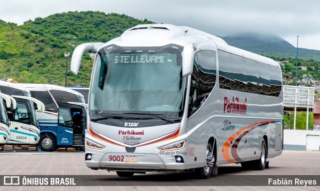 Destinos Parhíkuni 9002 na cidade de Morelia, Michoacán, México, por Fabián Reyes. Número da foto: #9223984.
