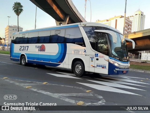 Turis Silva 2317 na cidade de Porto Alegre, Rio Grande do Sul, Brasil, por JULIO SILVA. ID da foto: 9225663.