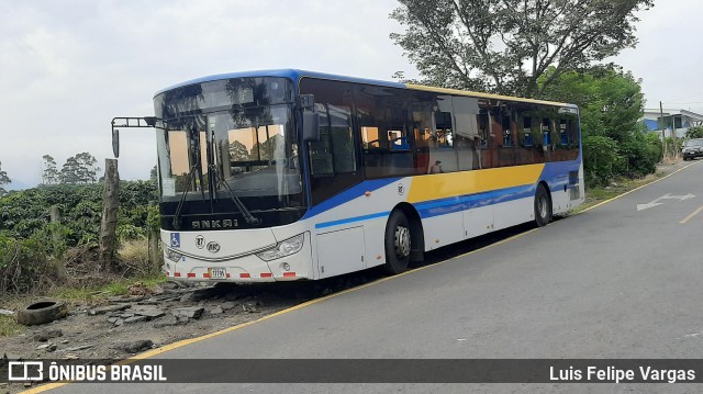 AMSA - Autotransportes Moravia 027 na cidade de Moravia, San José, Costa Rica, por Luis Felipe Vargas. ID da foto: 9143723.