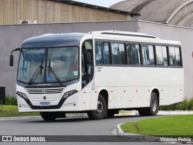 Busscar Ônibus 320L na cidade de Joinville, Santa Catarina, Brasil, por Vinicius Petris. Número da foto: #9140849.