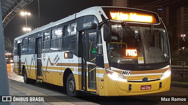 Companhia Carris Porto-Alegrense 0837 na cidade de Porto Alegre, Rio Grande do Sul, Brasil, por Max Ramos. Número da foto: #9142029.