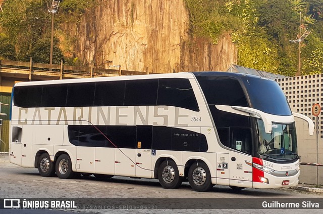 Auto Viação Catarinense 3544 na cidade de Santos, São Paulo, Brasil, por Guilherme Silva. ID da foto: 9144985.