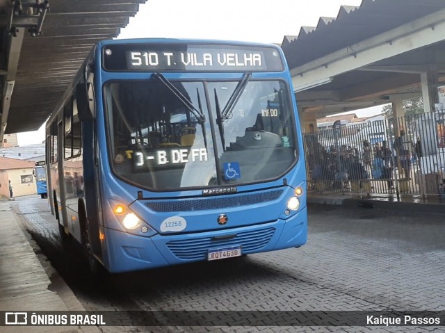 Viação Praia Sol 12258 na cidade de Serra, Espírito Santo, Brasil, por Kaique Passos. Número da foto: #9148049.