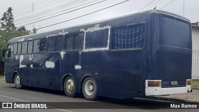 Ônibus Particulares 3045 na cidade de Canoas, Rio Grande do Sul, Brasil, por Max Ramos. Número da foto: #9157231.