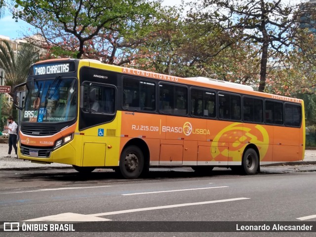 Empresa de Transportes Braso Lisboa RJ 215.019 na cidade de Rio de Janeiro, Rio de Janeiro, Brasil, por Leonardo Alecsander. Número da foto: #9227474.