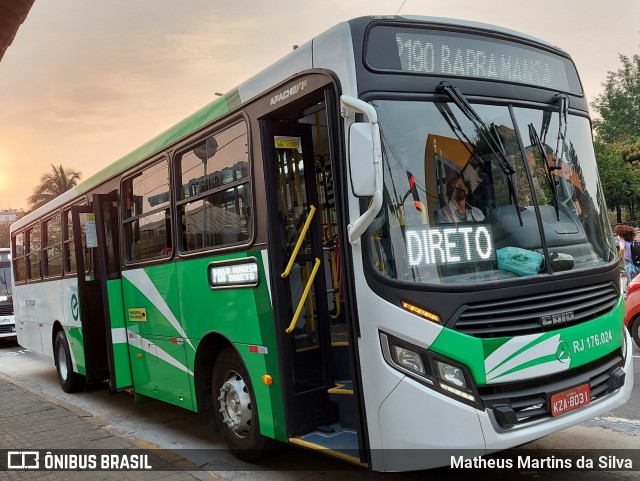 Viação Elite RJ 176.024 na cidade de Volta Redonda, Rio de Janeiro, Brasil, por Matheus Martins da Silva. Número da foto: #9257882.