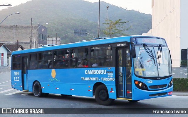 CTT - Camboriú Transporte e Turismo 1900 na cidade de Balneário Camboriú, Santa Catarina, Brasil, por Francisco Ivano. Número da foto: #9256996.