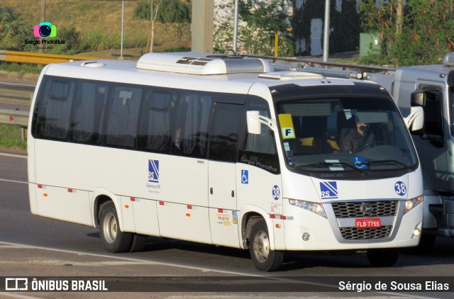 RS Van Locadora de Veículos 38 na cidade de Campinas, São Paulo, Brasil, por Sérgio de Sousa Elias. Número da foto: #9261638.