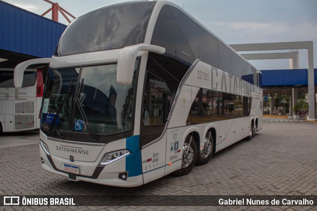 Auto Viação Catarinense 321301 na cidade de Resende, Rio de Janeiro, Brasil, por Gabriel Nunes de Carvalho. ID da foto: 9261773.