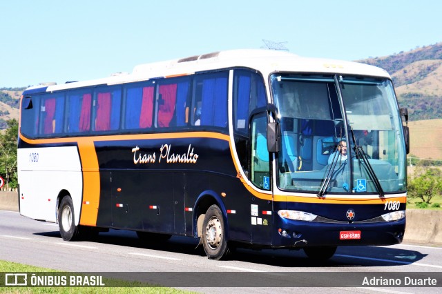 TransPlanalto 1080 na cidade de Roseira, São Paulo, Brasil, por Adriano Duarte. Número da foto: #9263440.