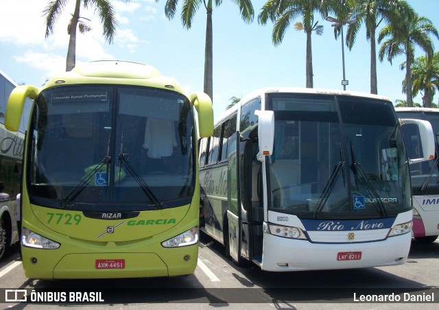 Viação Garcia 7729 na cidade de Aparecida, São Paulo, Brasil, por Leonardo Daniel. Número da foto: #9270587.
