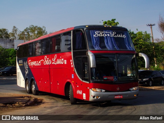 Expresso São Luiz 6960 na cidade de Cuiabá, Mato Grosso, Brasil, por Allan Rafael. Número da foto: #9270425.