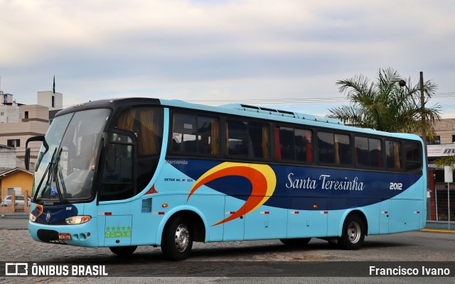 Santa Teresinha Transporte e Turismo - Brusquetur 2012 na cidade de Balneário Camboriú, Santa Catarina, Brasil, por Francisco Ivano. ID da foto: 9273565.