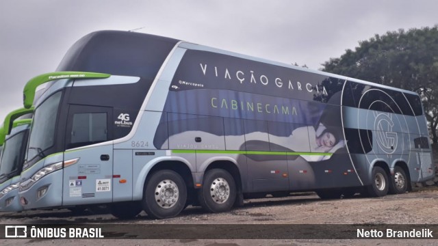 Viação Garcia 8624 na cidade de Curitiba, Paraná, Brasil, por Netto Brandelik. Número da foto: #9273920.
