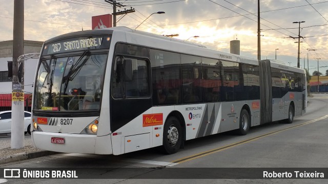 Metra - Sistema Metropolitano de Transporte 8207 na cidade de Diadema, São Paulo, Brasil, por Roberto Teixeira. ID da foto: 9274767.