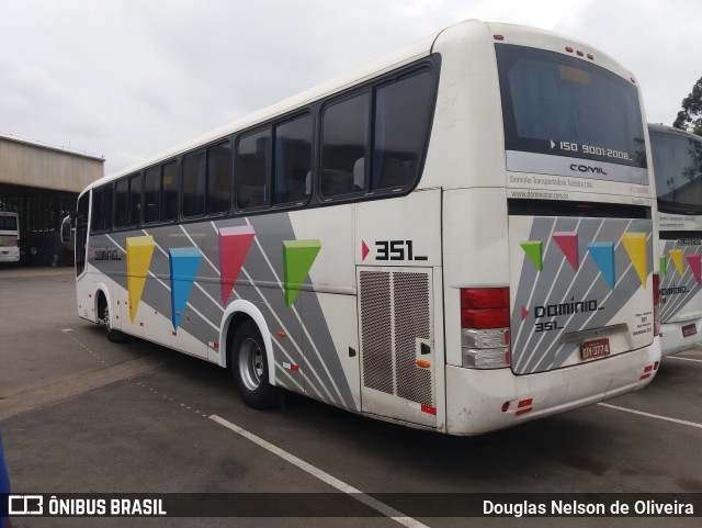 Domínio Transportadora Turística 351 na cidade de Guarulhos, São Paulo, Brasil, por Douglas Nelson de Oliveira. Número da foto: #9275742.