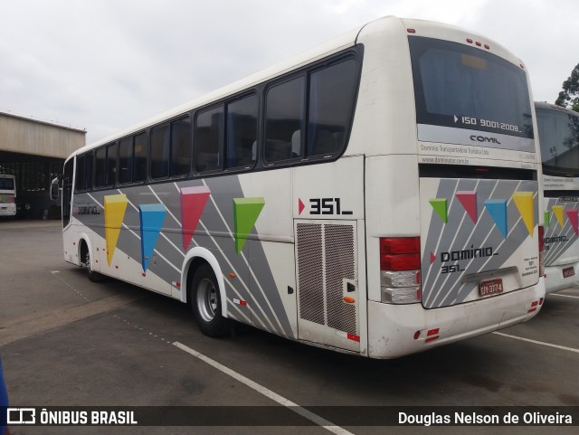 Domínio Transportadora Turística 351 na cidade de Guarulhos, São Paulo, Brasil, por Douglas Nelson de Oliveira. ID da foto: 9275742.