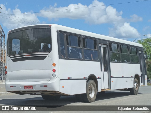 Ônibus Particulares 2235 na cidade de Nazaré da Mata, Pernambuco, Brasil, por Edjunior Sebastião. Número da foto: #9273980.