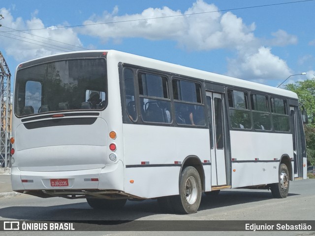 Ônibus Particulares 2235 na cidade de Nazaré da Mata, Pernambuco, Brasil, por Edjunior Sebastião. ID da foto: 9273980.