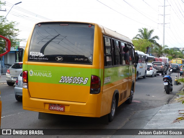 Cooperativa de Transportes Alternativos 2006/094-B na cidade de Manaus, Amazonas, Brasil, por Jeison Gabriel Souza. ID da foto: 9276598.