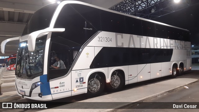 Auto Viação Catarinense 321304 na cidade de Santos, São Paulo, Brasil, por Davi Cesar. ID da foto: 9279900.