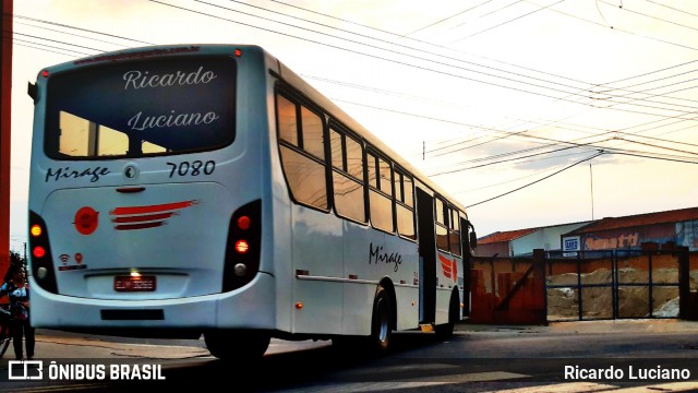 Viação Mirage 7080 na cidade de Itapira, São Paulo, Brasil, por Ricardo Luciano. Número da foto: #9282188.