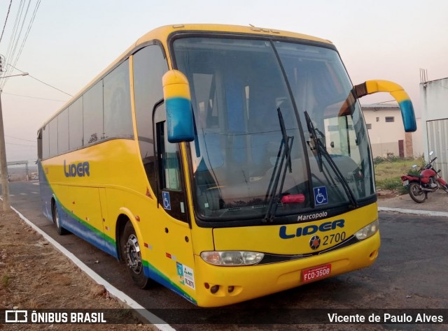 Líder Turismo 2700 na cidade de Caldas Novas, Goiás, Brasil, por Vicente de Paulo Alves. ID da foto: 9281630.