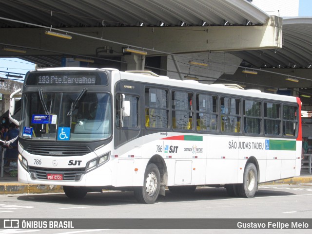 SJT - São Judas Tadeu 786 na cidade de Jaboatão dos Guararapes, Pernambuco, Brasil, por Gustavo Felipe Melo. Número da foto: #9279696.