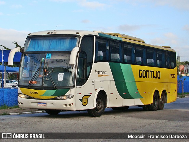 Empresa Gontijo de Transportes 17315 na cidade de São Paulo, São Paulo, Brasil, por Moaccir  Francisco Barboza. ID da foto: 9280485.