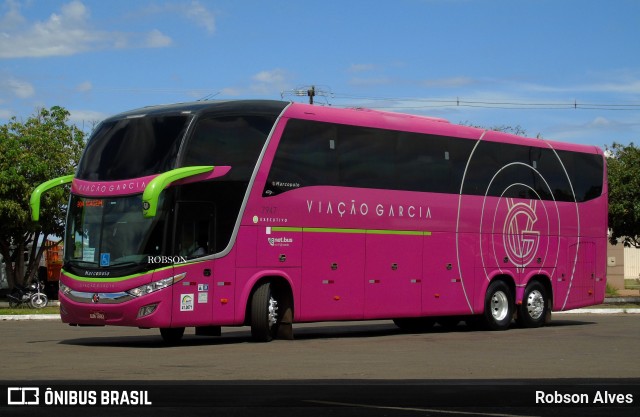 Viação Garcia 7947 na cidade de Paranavaí, Paraná, Brasil, por Robson Alves. ID da foto: 9283400.