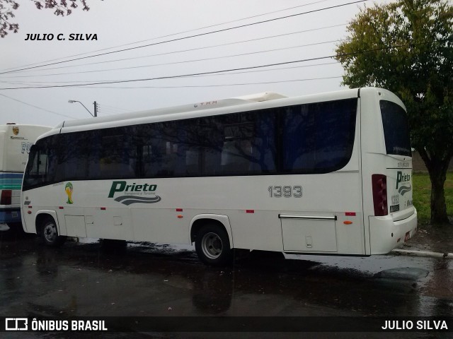 Prieto Fretamento e Turismo 1393 na cidade de Esteio, Rio Grande do Sul, Brasil, por JULIO SILVA. Número da foto: #9285058.