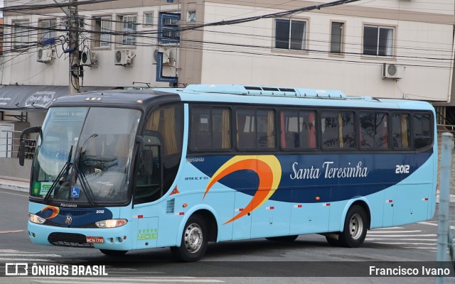 Santa Teresinha Transporte e Turismo - Brusquetur 2012 na cidade de Balneário Camboriú, Santa Catarina, Brasil, por Francisco Ivano. ID da foto: 9285171.