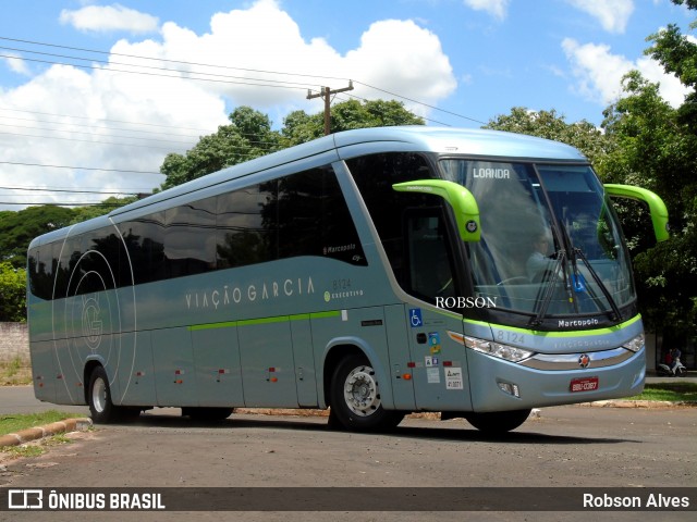 Viação Garcia 8124 na cidade de Paranavaí, Paraná, Brasil, por Robson Alves. Número da foto: #9283781.