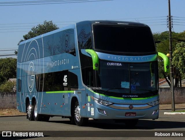 Viação Garcia 8921 na cidade de Paranavaí, Paraná, Brasil, por Robson Alves. ID da foto: 9283436.