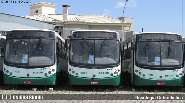 Jotur - Auto Ônibus e Turismo Josefense 1215 na cidade de Palhoça, Santa Catarina, Brasil, por Busologia Gabrielística. Número da foto: #9286142.