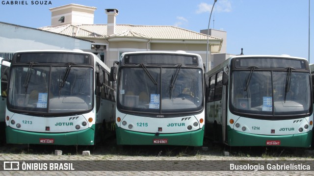 Jotur - Auto Ônibus e Turismo Josefense 1215 na cidade de Palhoça, Santa Catarina, Brasil, por Busologia Gabrielística. ID da foto: 9286142.