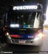 Radial Transporte Coletivo 41.641 na cidade de São Paulo, São Paulo, Brasil, por Marcos Oliveira. Número da foto: #:id.