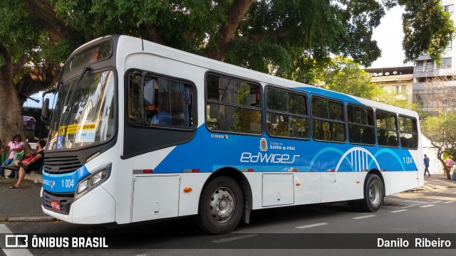 Viação Santa Edwiges e Turismo 1 004 na cidade de Barra do Piraí, Rio de Janeiro, Brasil, por Danilo  Ribeiro. Número da foto: #9289139.
