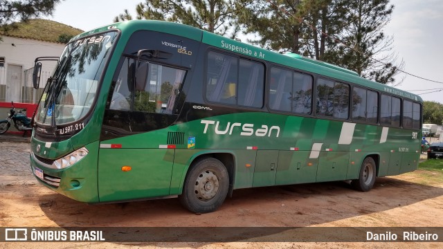 Tursan - Turismo Santo André 597 (RJ 597.211) na cidade de Barra do Piraí, Rio de Janeiro, Brasil, por Danilo  Ribeiro. ID da foto: 9289276.