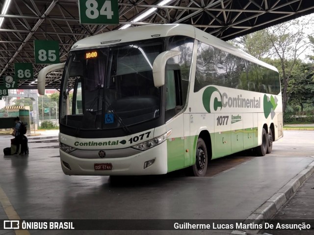 Viação Continental de Transportes 1077 na cidade de São Paulo, São Paulo, Brasil, por Guilherme Lucas Martins De Assunção. Número da foto: #9291743.