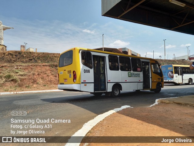 Grande Ocidental 008 na cidade de Luziânia, Goiás, Brasil, por Jorge Oliveira. Número da foto: #9296989.