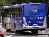 Auto Viação Bragança Metropolitana > Viação Raposo Tavares 12.084 na cidade de São Paulo, São Paulo, Brasil, por Bruno Kozeniauskas. Número da foto: #:id.